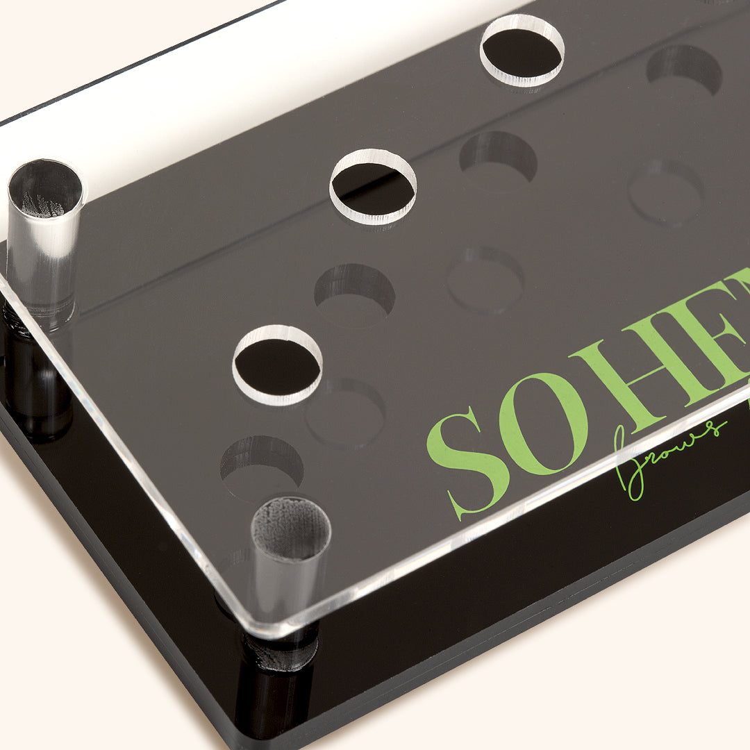 Vertical image of So Henna Brush Holder