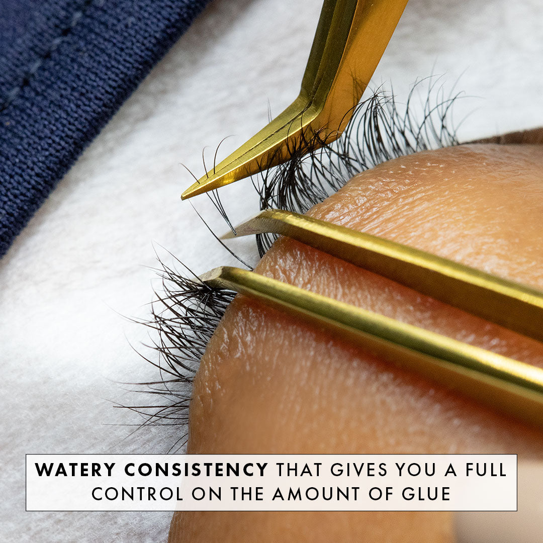 a volume fan being applied to a natural lash using Power Bond